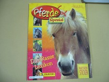 Panini Pferde Spezial mit einigen Stickern Lesen