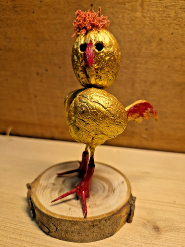 Goldfasan aus walnussschalen - goldfasan, walnussschalen.