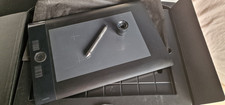 Großes Wacom Grafiktablett Intuos 4 USB mit Stift und OVP