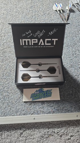 Shorty merch impact darts mit - shorty,