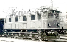E-Lok Foto - ÖBB E 88 101 (1180.01) in Innsbruck West am 20.4.1973