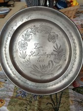 Antiker alter Hochzeitsteller