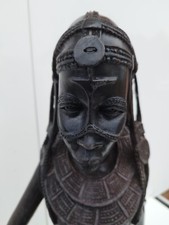 Afrikanische figuren holz