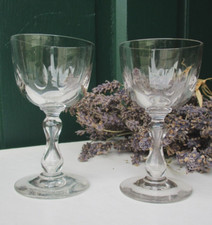 2 antike Südweingläser