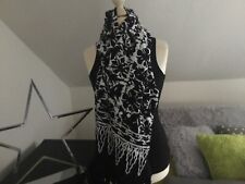 Schöner großer Schal /Tuch in blau-weiß  wie neu