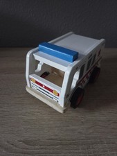 Holz krankenwagen ambulance - holz,
