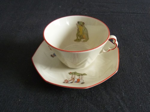 Alte kindertasse - kindertasse, ut