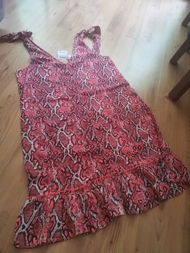 Unbenutztes sommerkleid von - unbenutztes,