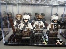 4x Brickmaster Figuren /