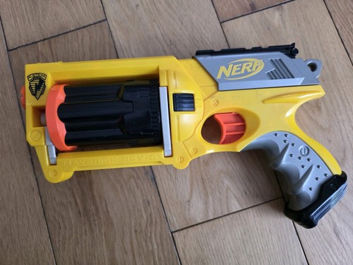 Nerf gun strike - nerf, yellow