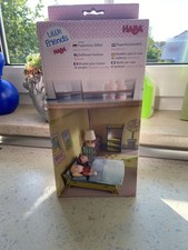 Haba Little Friends Puppenhaus Schlafzimmer 300506 Bett Regal Grün Blau Möbel