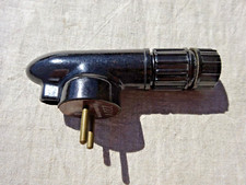 Altes Benzin Feuerzeug 220 Volt Bakelit