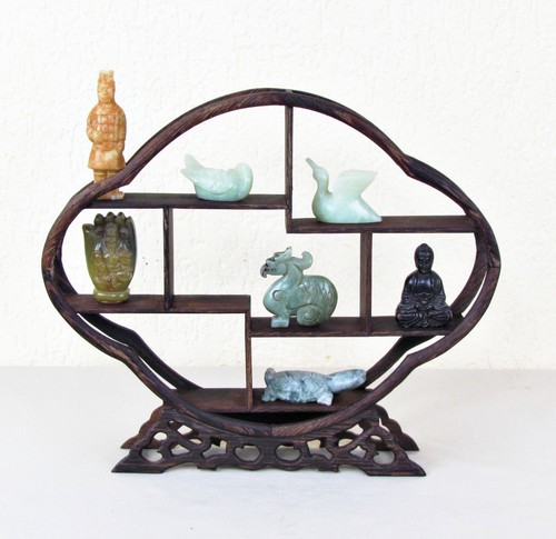 Chinesisches dekoregal mit - dekoregal,