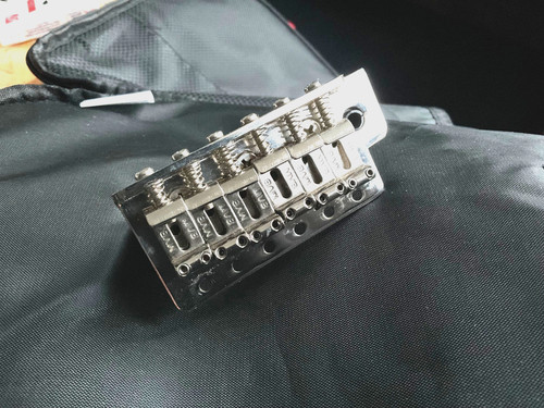 Lefthand tremolo gebraucht - lefthand,
