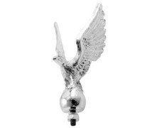 Aufrechtes Adler Onrnament