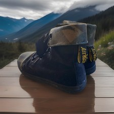 Canvas Doc Martens 39