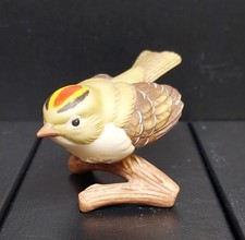 Vogel aus Porzellan von