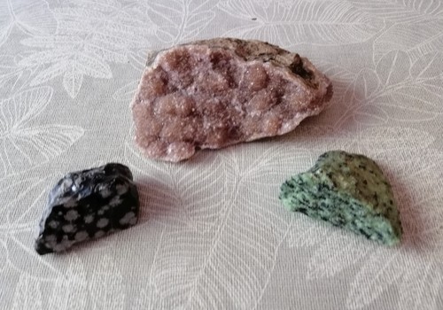 Mineralien aus sammlung - aus,