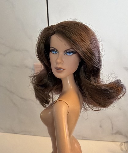 Mattel barbie james bond - james, 007