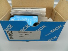 1x Sick Distanzsensor DT35-B15251 1057652 1 057 652