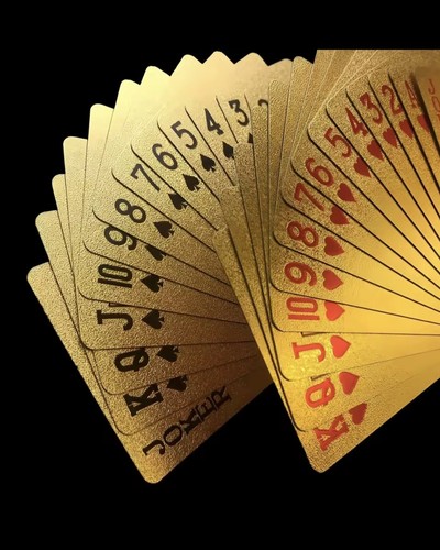 Goldene pokerkarten set - goldene,