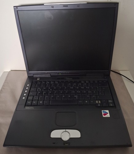 Fujitsu siemens amilo - siemens,