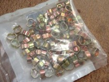  100 Stück 1 Ohr Schellen