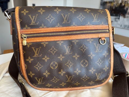 Louis vuitton messenger bag - louis,