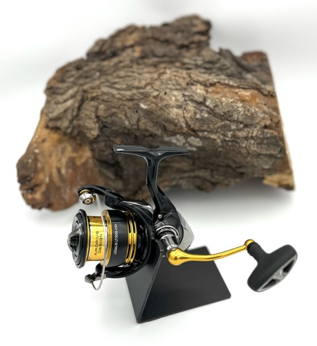 Daiwa legalis 3000 cxh - daiwa, 23