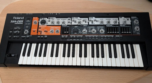 Roland 201 synthesizer - synthesizer, pro