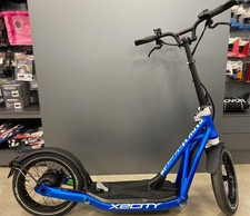 BMW  X2 City,  E-Scooter
