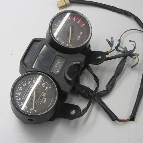 Suzuki 550 80 cockpit - ez:80,