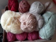 Wolle Paket 520 g - Beige, Rosa, Rot, Grün u.a. -Mohair Wolle