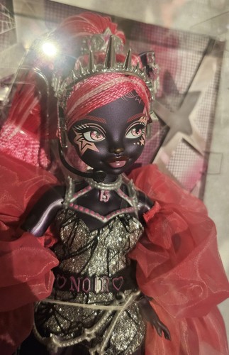 Monster high catty noir fang - high,
