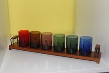 6 bunt-farbige Schnapsgläser  Ständer Teak Holz Vintage Gläser Mid century