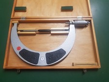 Bügelmessschraube, Hersteller