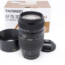 Tamron 70-300mm f/4-5.6 Di LD Macro Zoomobjektiv für Nikon - Top Zustand