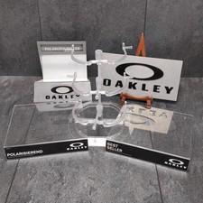 Auswahl Oakley Display