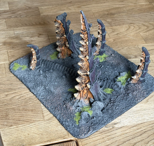 Tyranid cover capillary towers - tyranid,