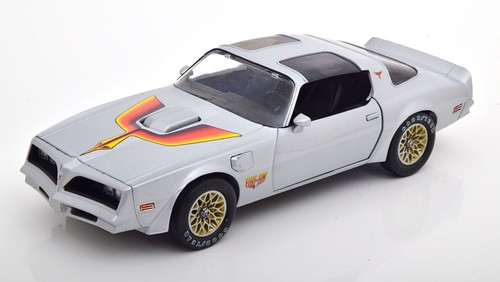 Greenlight pontiac - 1:18,