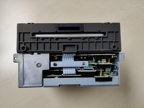 Mercedes benz r230 radio - r230,