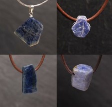 Unikat Edelstein Anhänger mit Saphir blau u. schwarz Sternsaphir Steinschatz