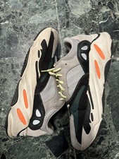 Adidas Yeezy 700 Wave Runner