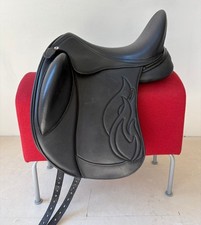 Dressursattel Equiveron