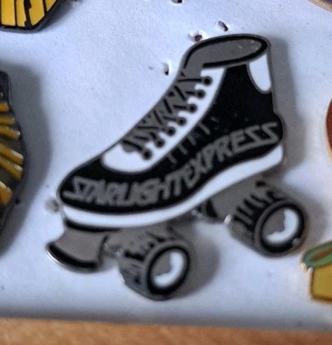 Pin seltener starlight express - seltener,
