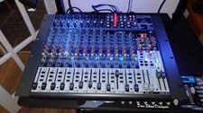 Behringer XENYX x2222USB