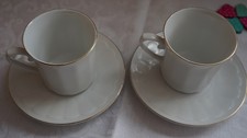 Erbstück: 2 Sammeltassen/Kaffeetassen - alt - unbenutzt? * Porzellan Goldrand *