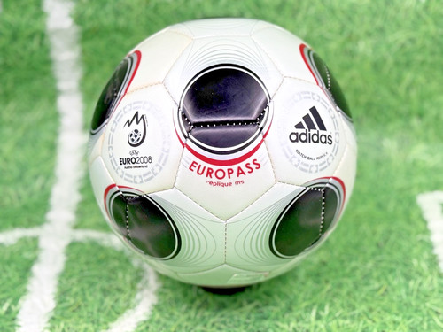 Adidas europass replique des - europass,