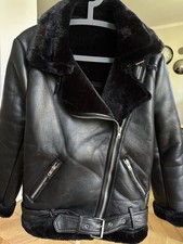 Zara Bomberjacke Schwarz Fell