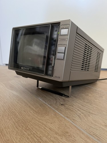 Sony 6000be portable - kv-6000be,